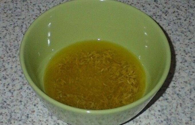 Olio d'aglio contro i parassiti