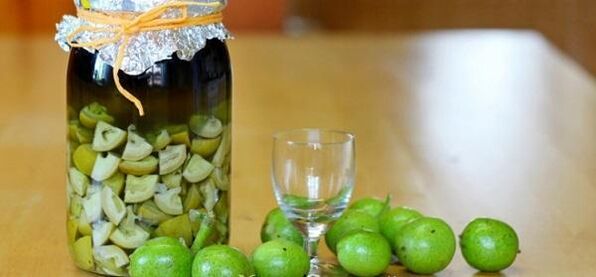 Noce verde contro i parassiti